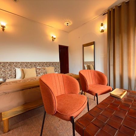 Nazaara -Thhpsociety - Mukteshwar - Witness The View From Your Bed Exterior foto